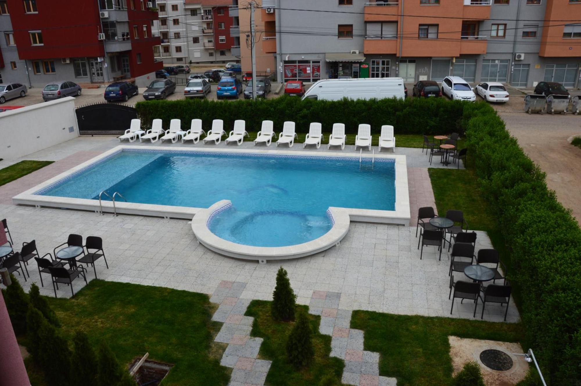 Poseidon Apartment Ni Exterior foto