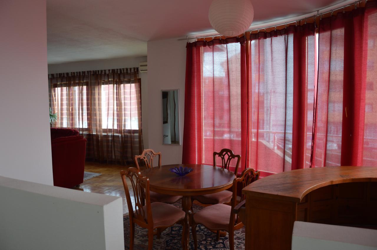 Poseidon Apartment Ni Exterior foto