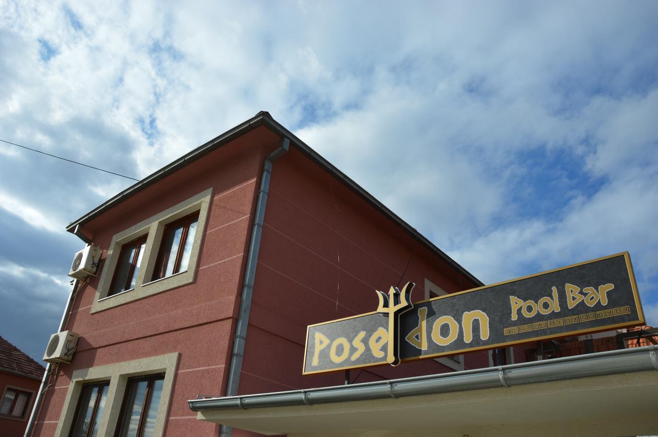 Poseidon Apartment Ni Exterior foto
